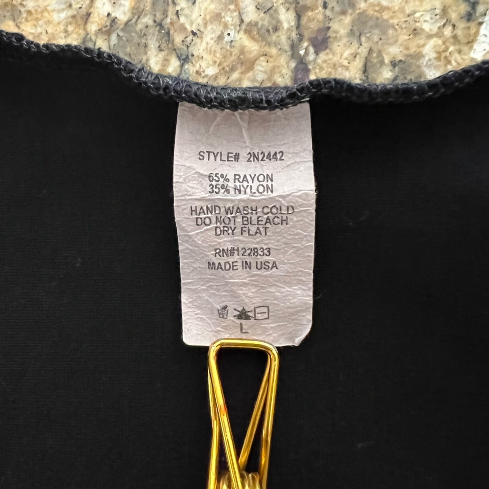 Foreign Exchange Black Crop Fitted Camisole - Picture 3 of 3